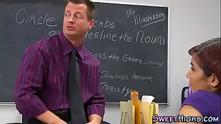 Establishing coeds ass cumshot