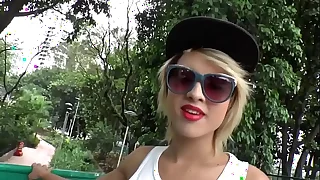 Hot vocalized party with a teen tranny Melzinha Bonekinha